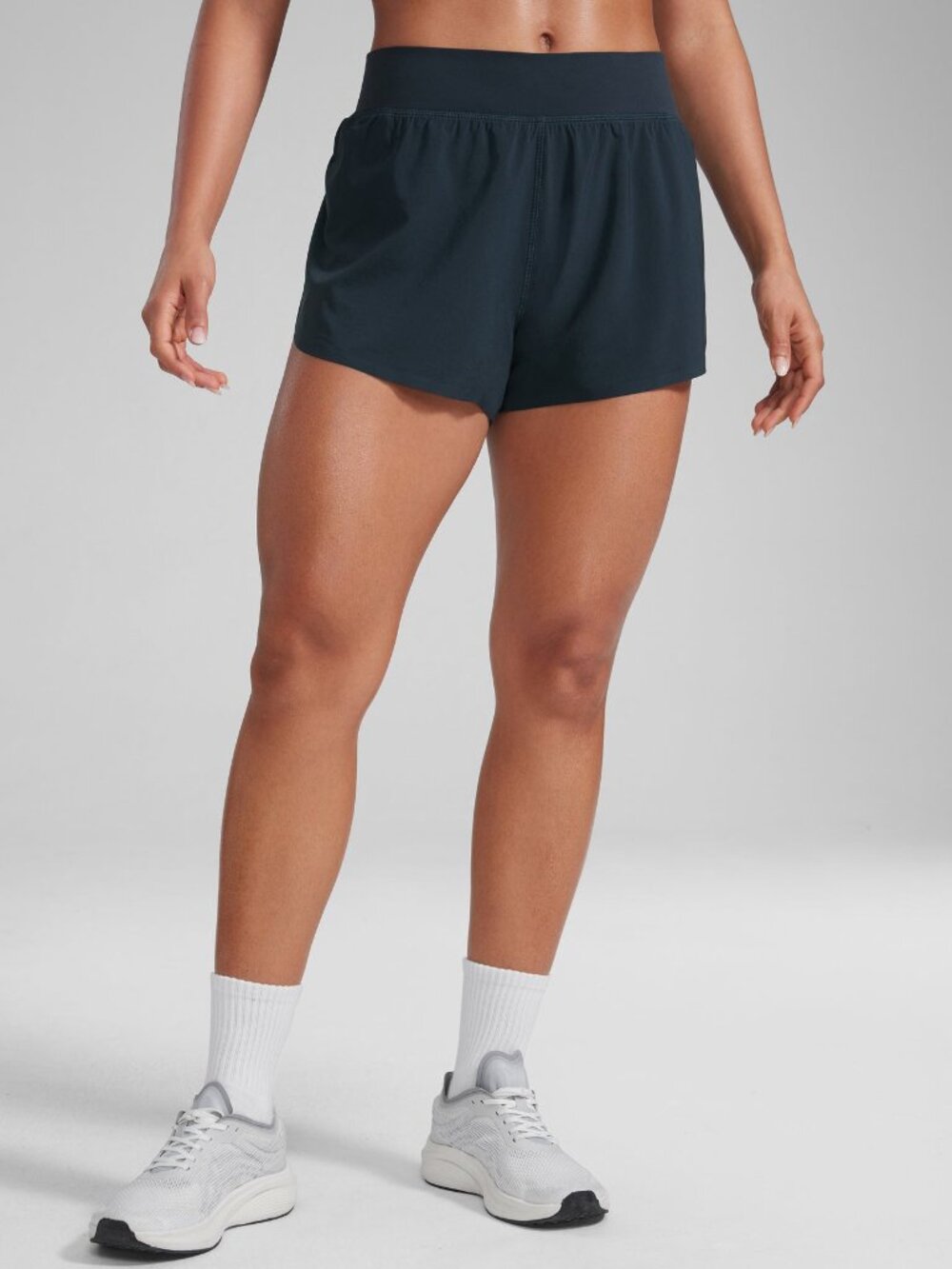Feathery-Fit Soft Dolphin Lined Shorts 3''
